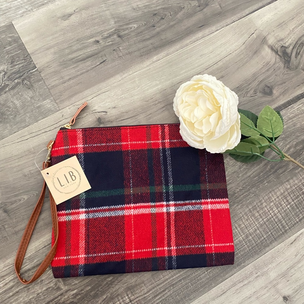 NWT LIB Red Plaid Wristlet Purse Bag